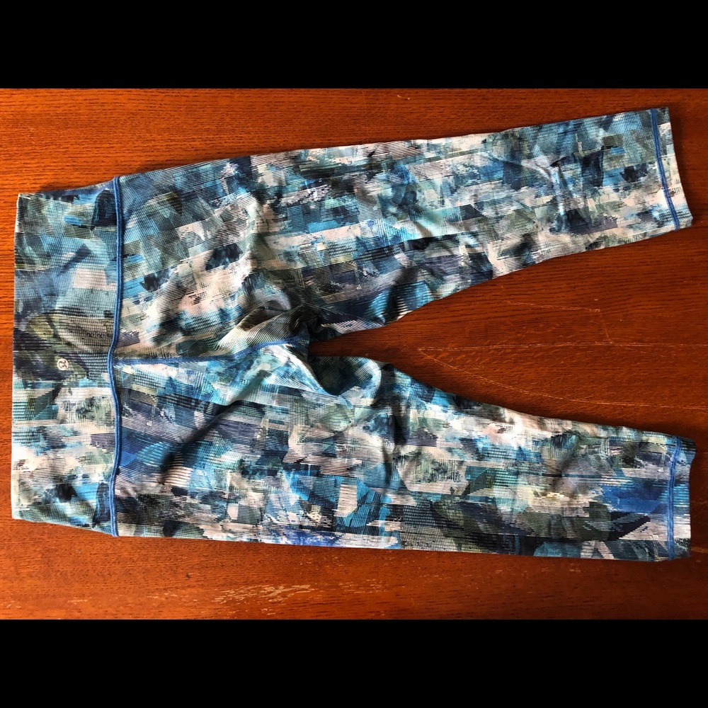 Lululemon Wunder Under Crops